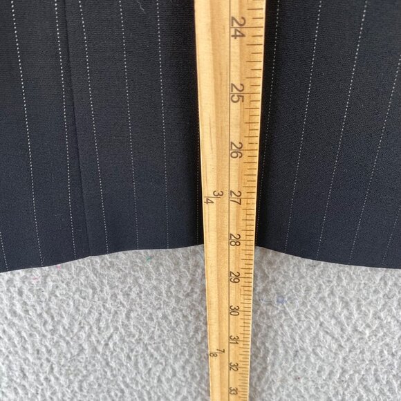 Le Suit Blazer Womens 16 Black Pinstripe Button Up Pockets Office Career Work - Picture 8 of 9
